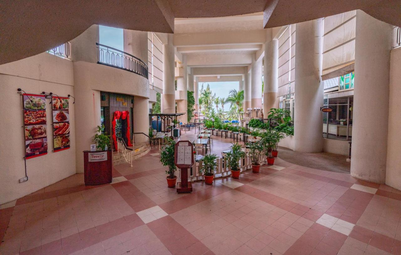 Romantic Couple Suite + Beach-Front Balcony ทานจุงบุงาห์ ภายนอก รูปภาพ