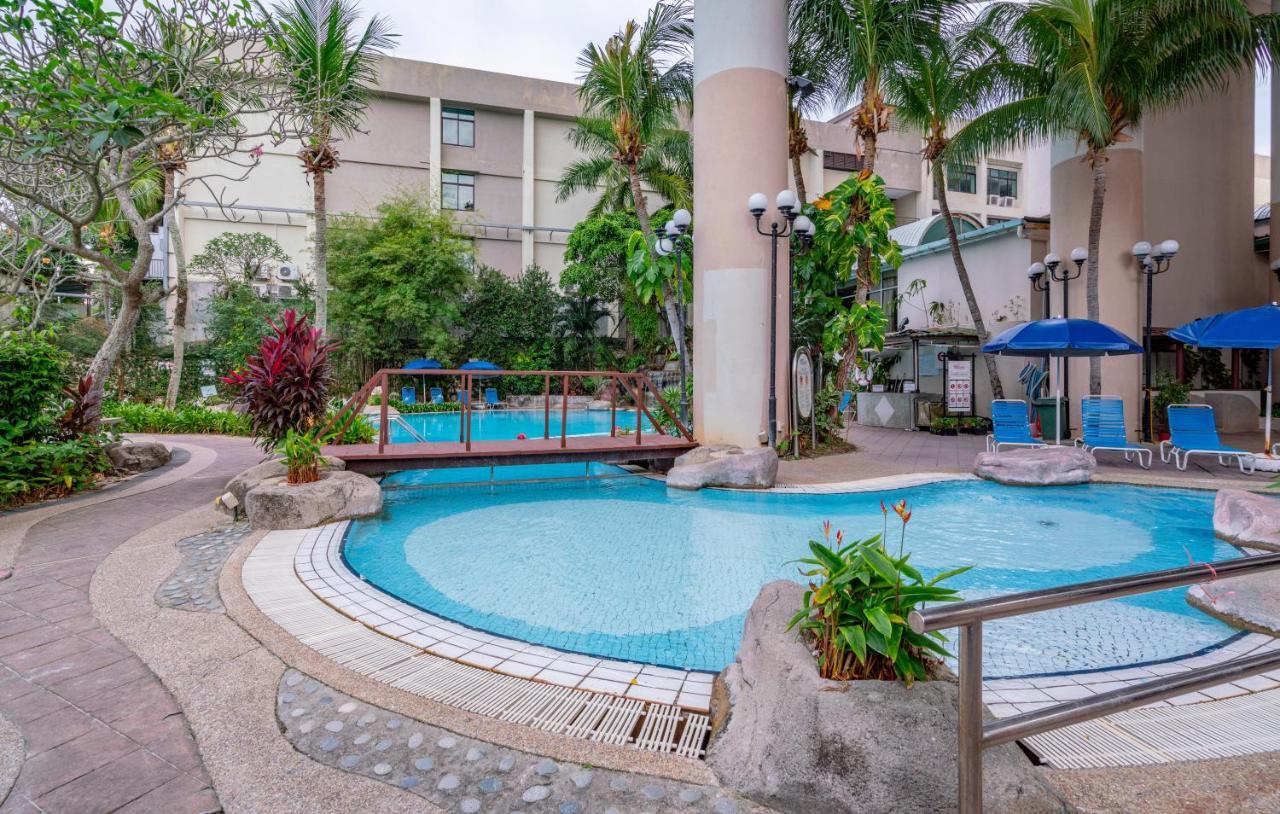 Romantic Couple Suite + Beach-Front Balcony ทานจุงบุงาห์ ภายนอก รูปภาพ